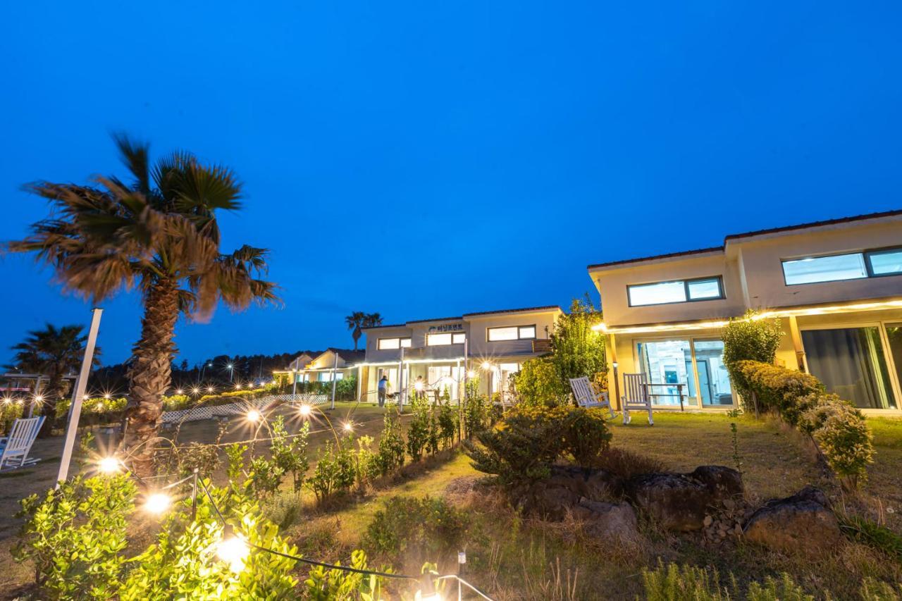 Jeju Turning Point Pension Seogwipo Exterior foto