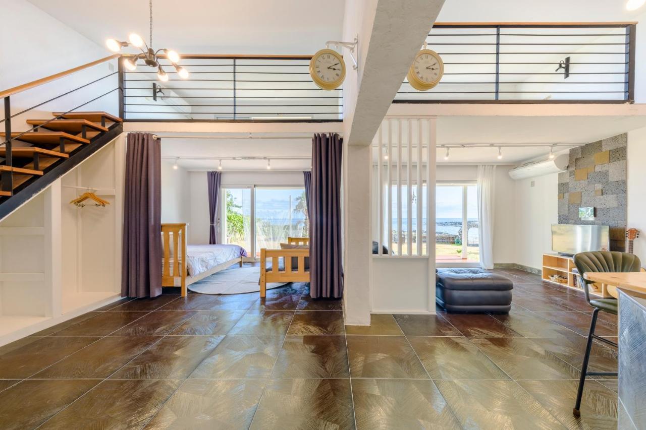 Jeju Turning Point Pension Seogwipo Exterior foto