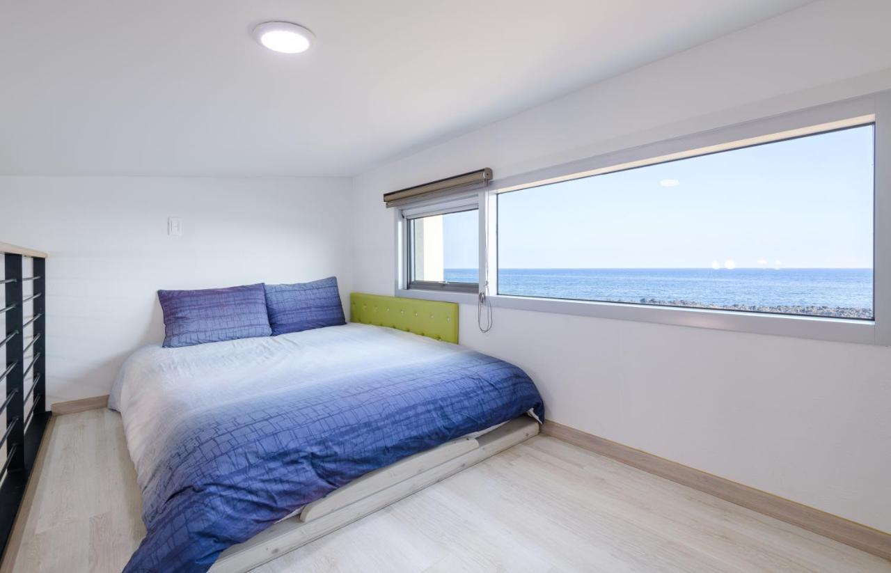 Jeju Turning Point Pension Seogwipo Exterior foto